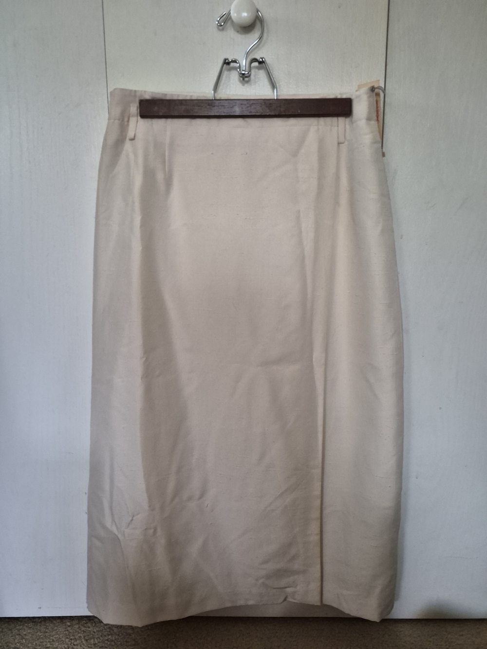 Women's Cream Midi Skirt - Clean A-Line Pencil Style 12P
